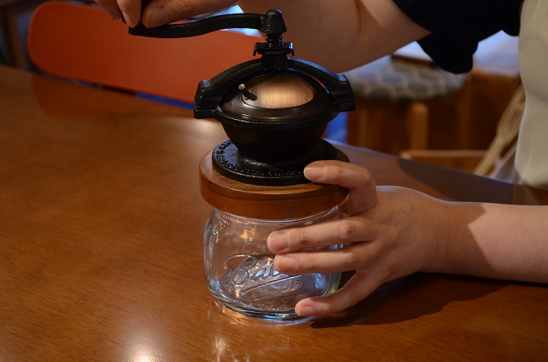 カマノコーヒーミルで贅沢なコーヒータイムを | vanilla koriyamaのブログ