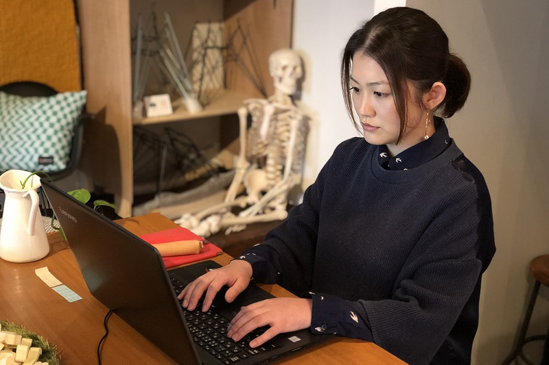 PC作業も意外と多いです